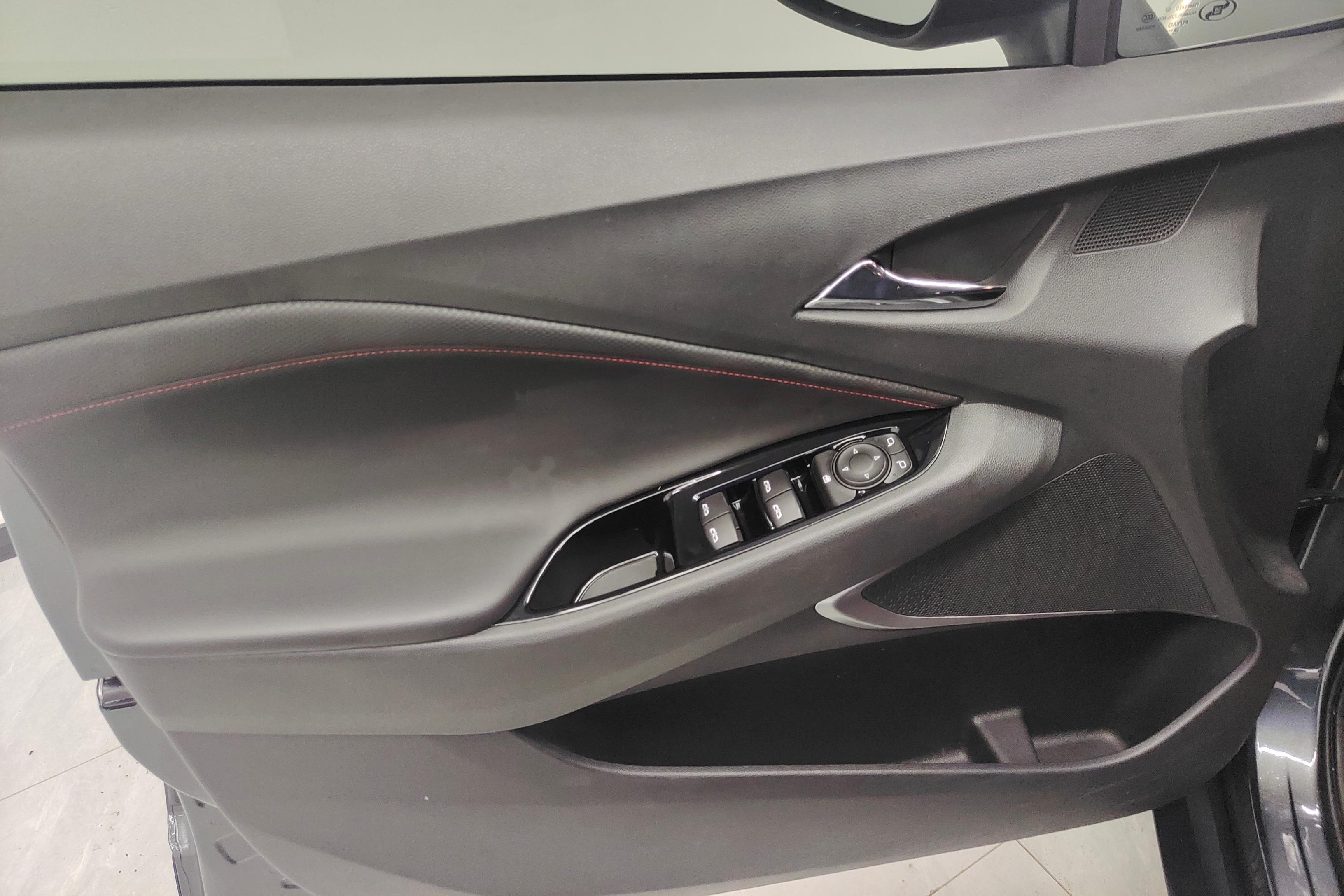 Chevrolet Orlando 2019 car image #22