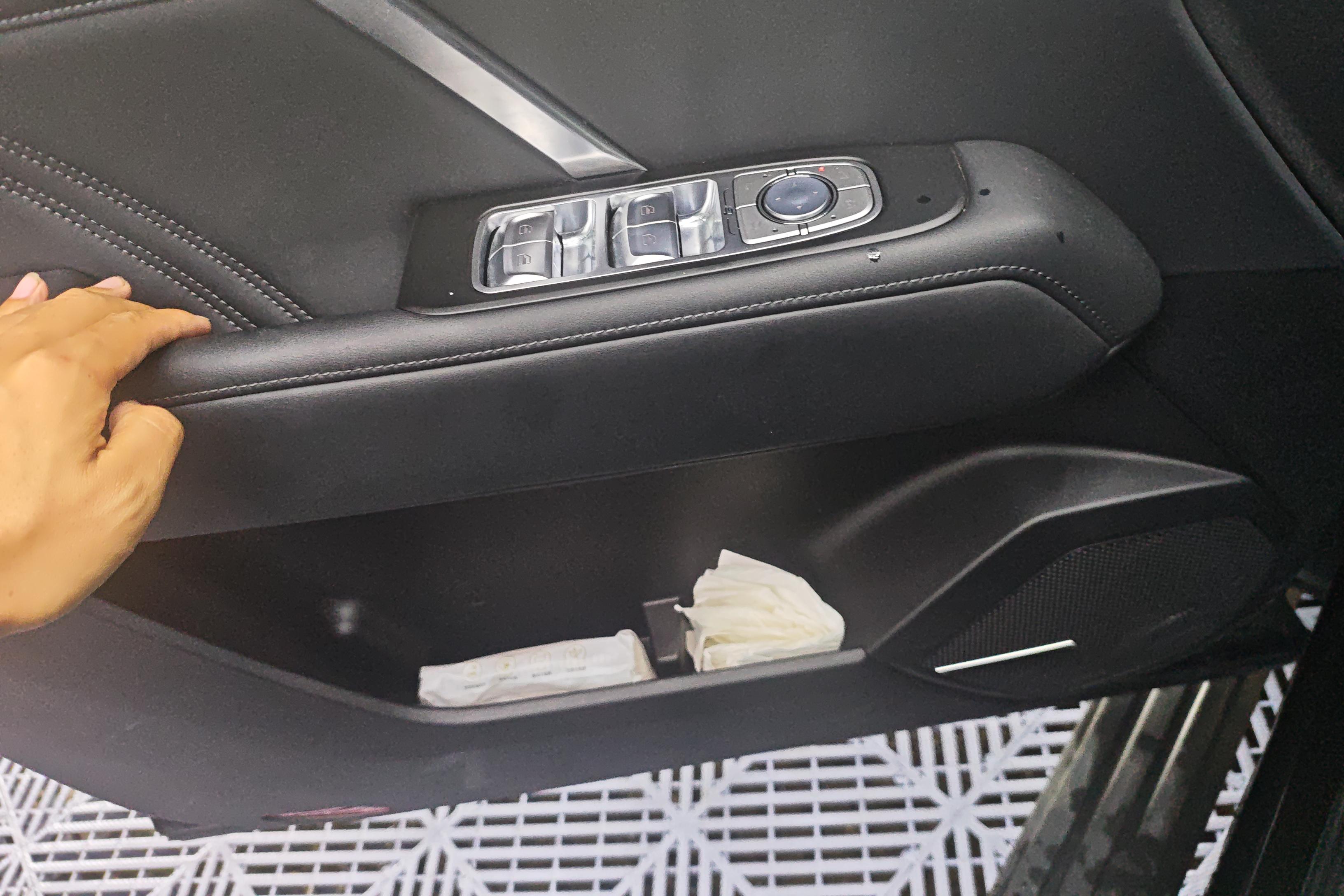 Tank 400 2024 car image #22