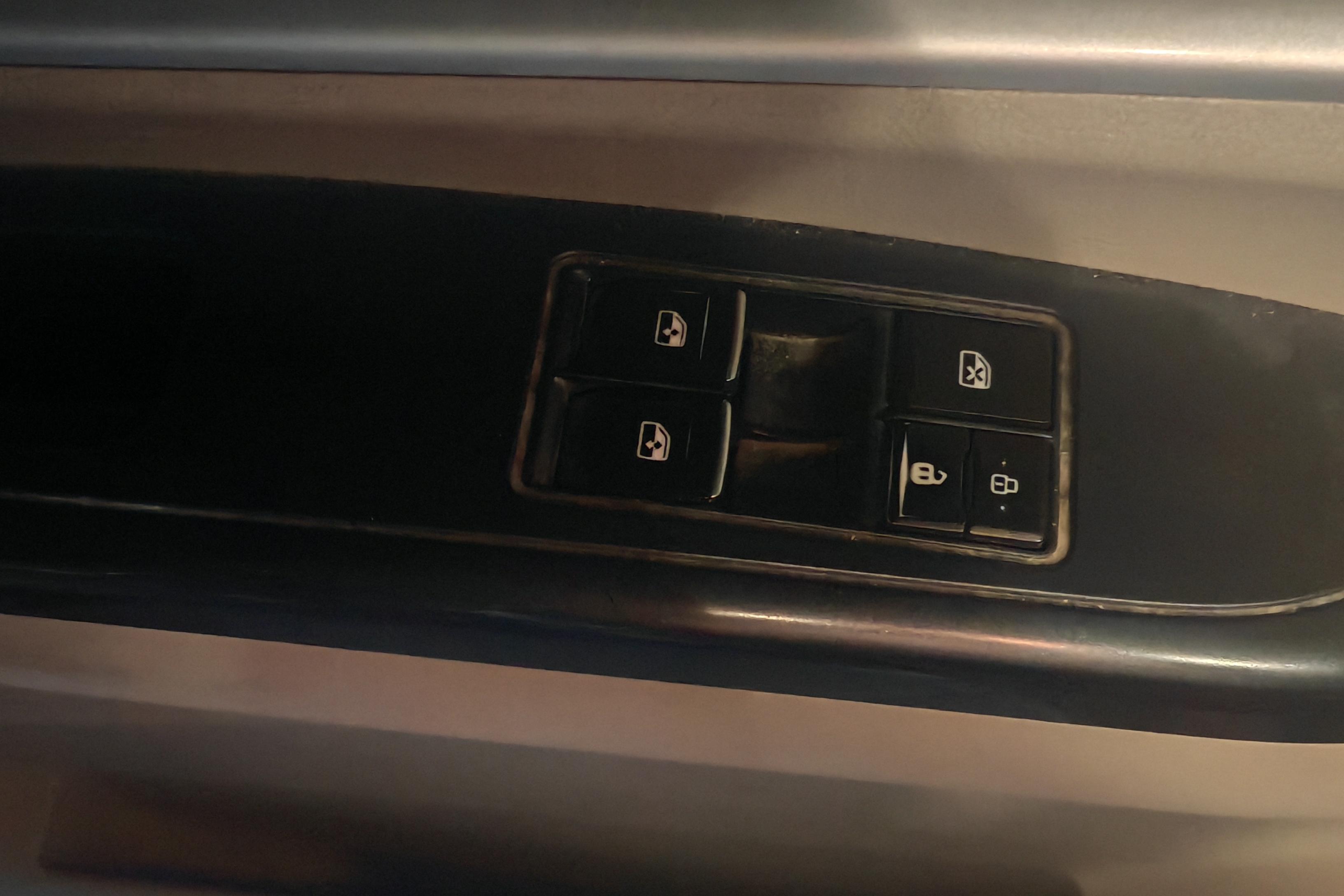 Forthing Lingzhi EV 2017 imagem de carro #22