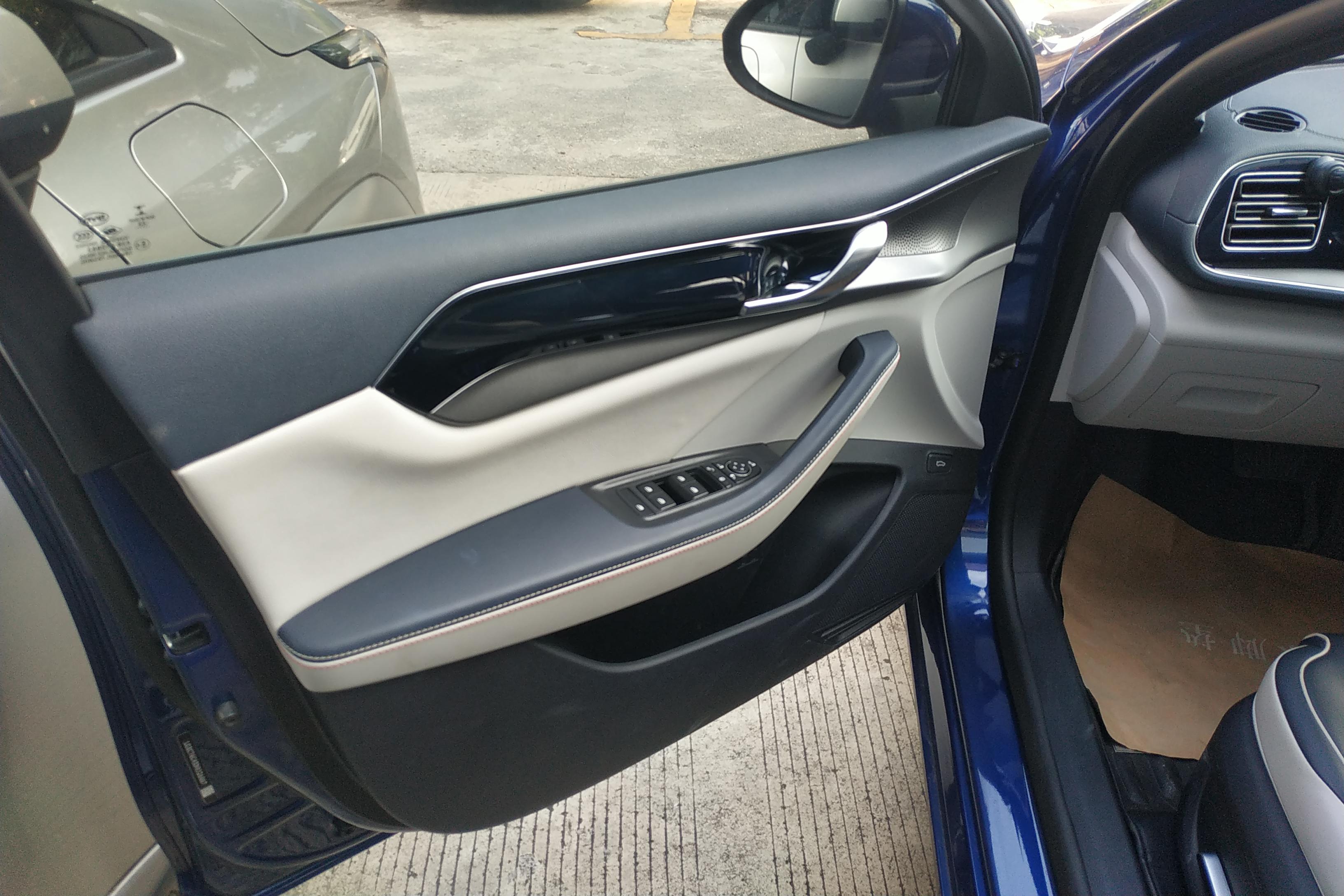 BYD Qin 2022 #22 BYD Qin 2022 imagem de carro #22