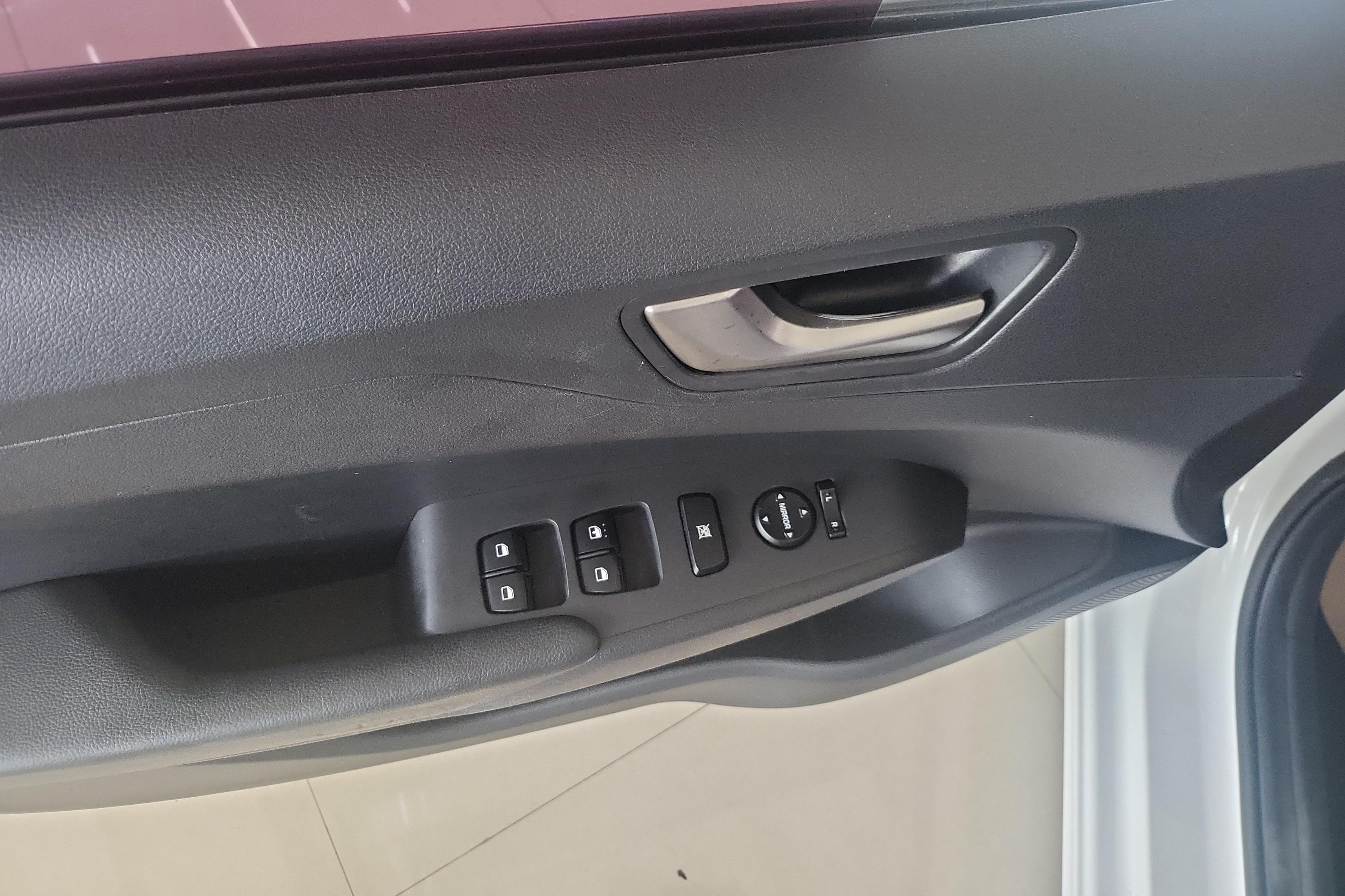 Hyundai Verna 2019 #22 Hyundai Verna 2019 car image #22