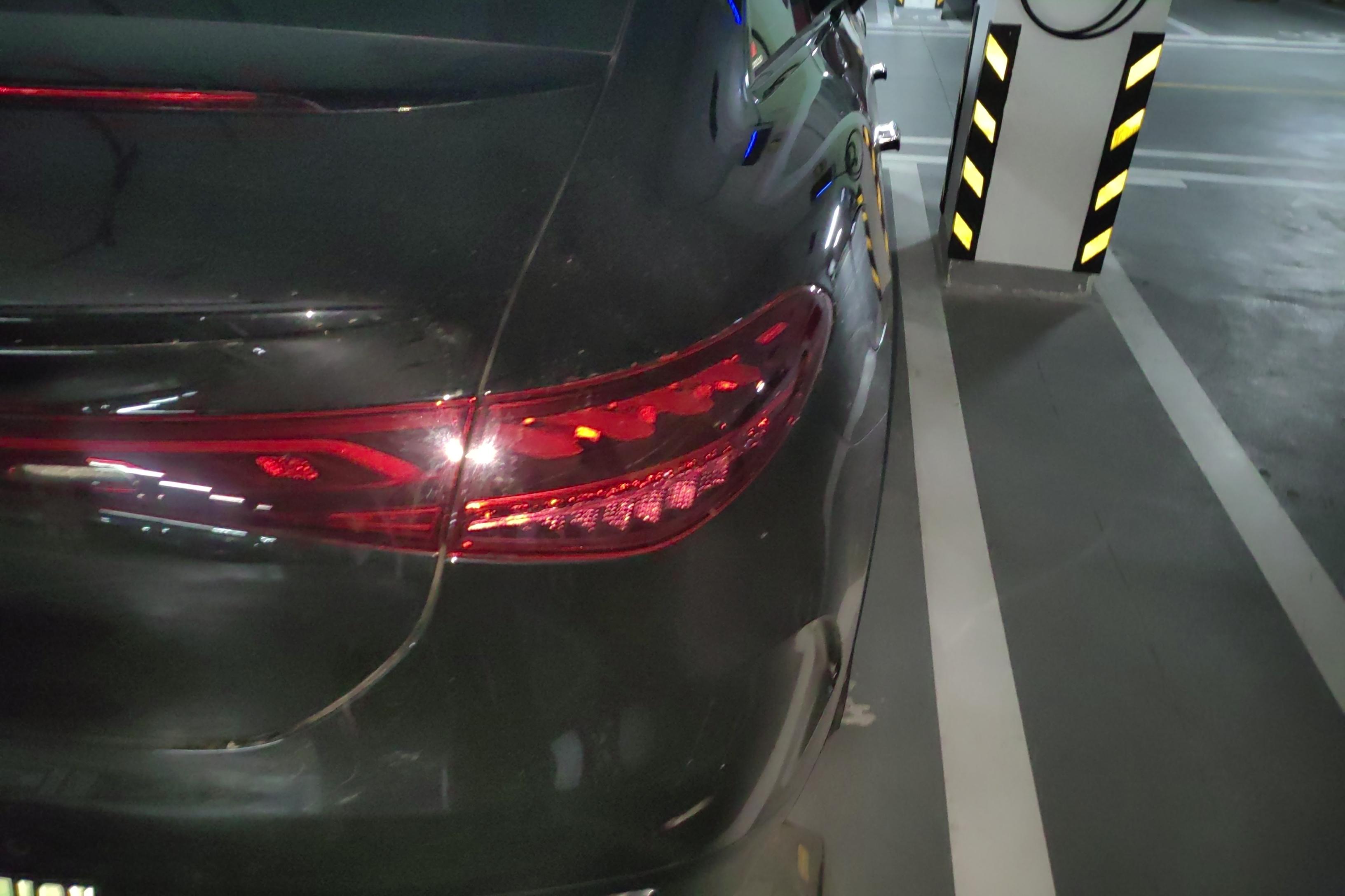 Mercedes-Benz EQE SUV AMG 2023 #22 Mercedes-Benz EQE SUV AMG 2023 صورة سيارة #22