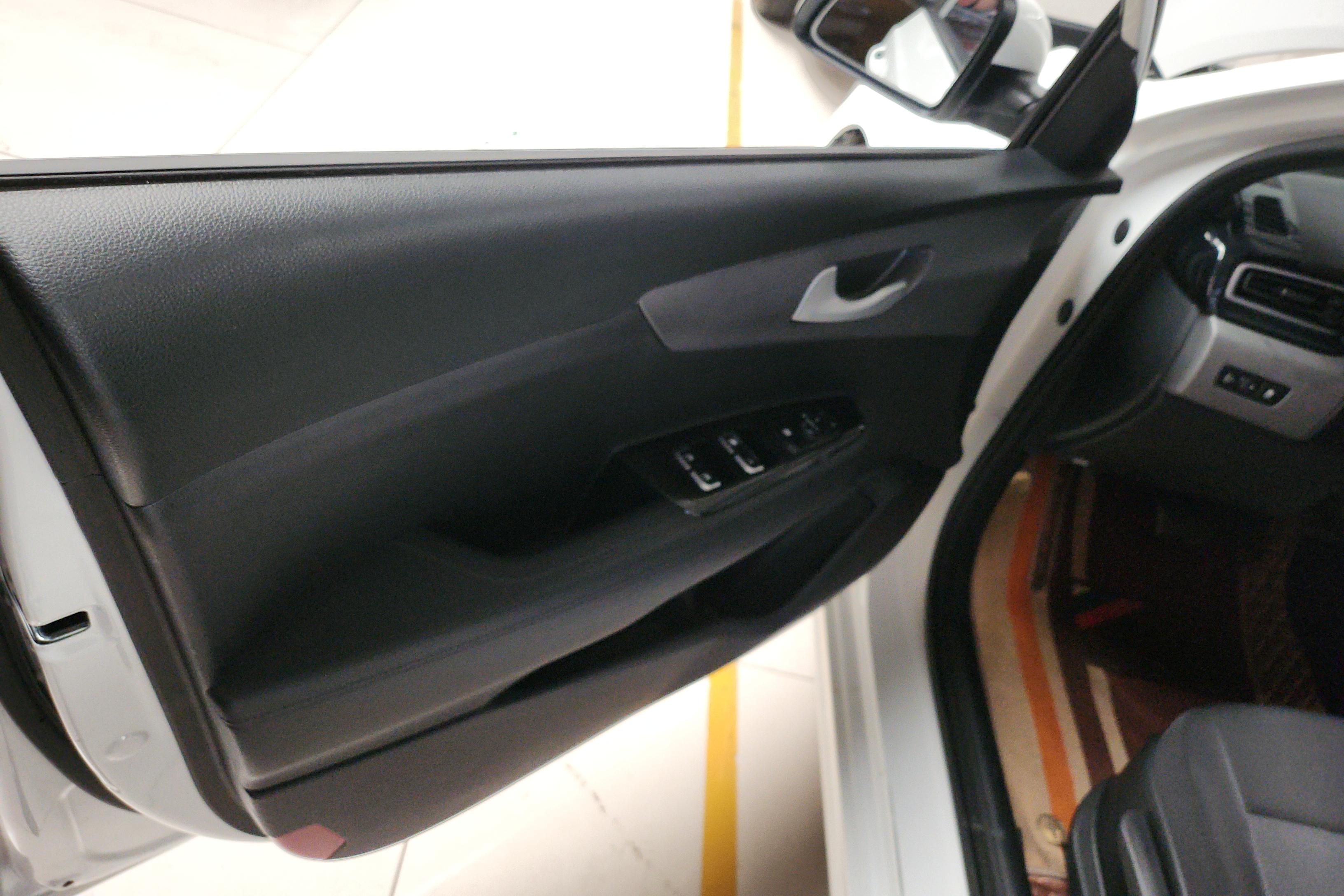 Kia Forte 2020 imagem de carro #22