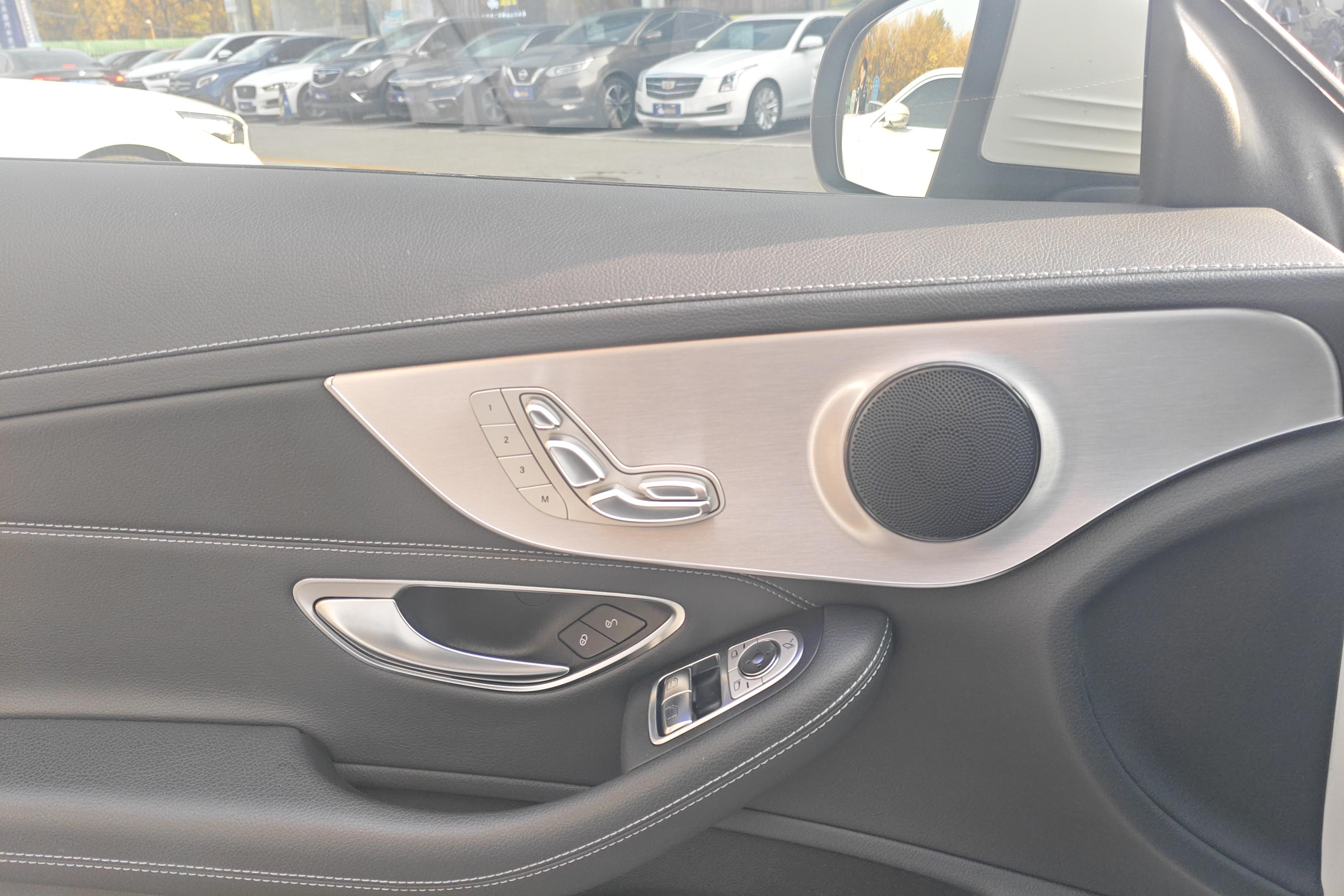 Mercedes-Benz C Class (Imported) 2020 car image #22