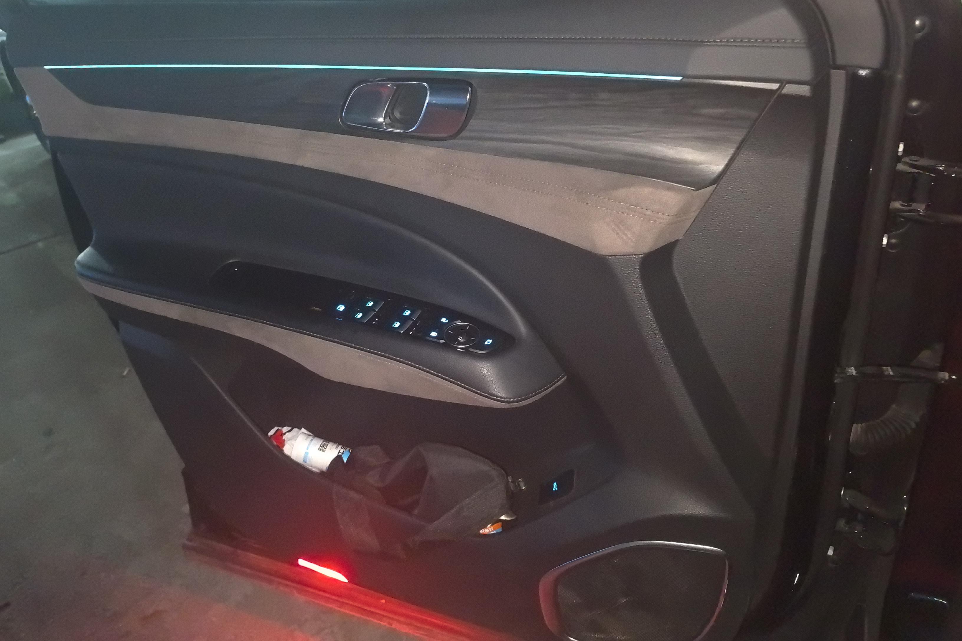 Ford Equator 2023 car image #22