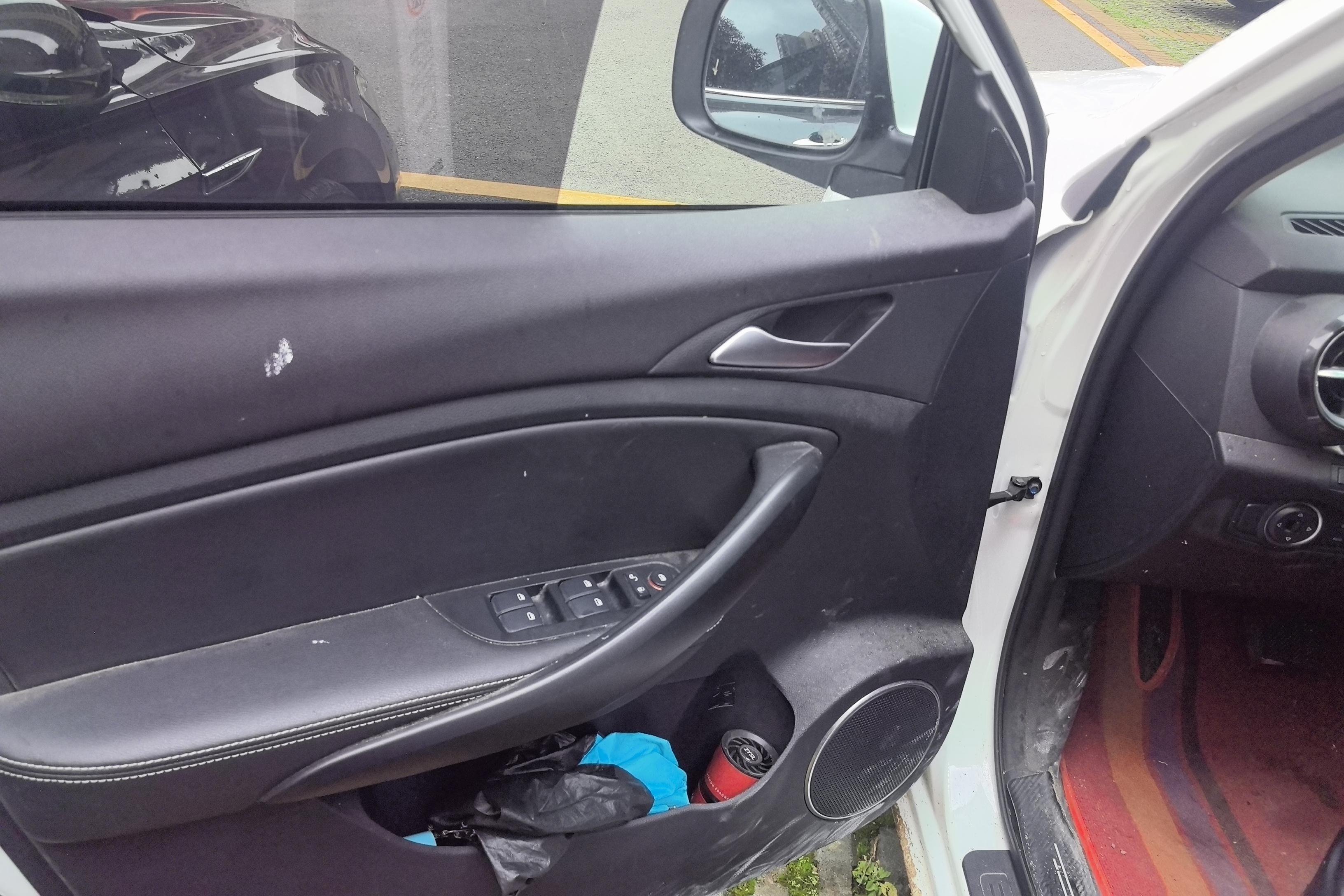 BYD Song 2021 car image #22