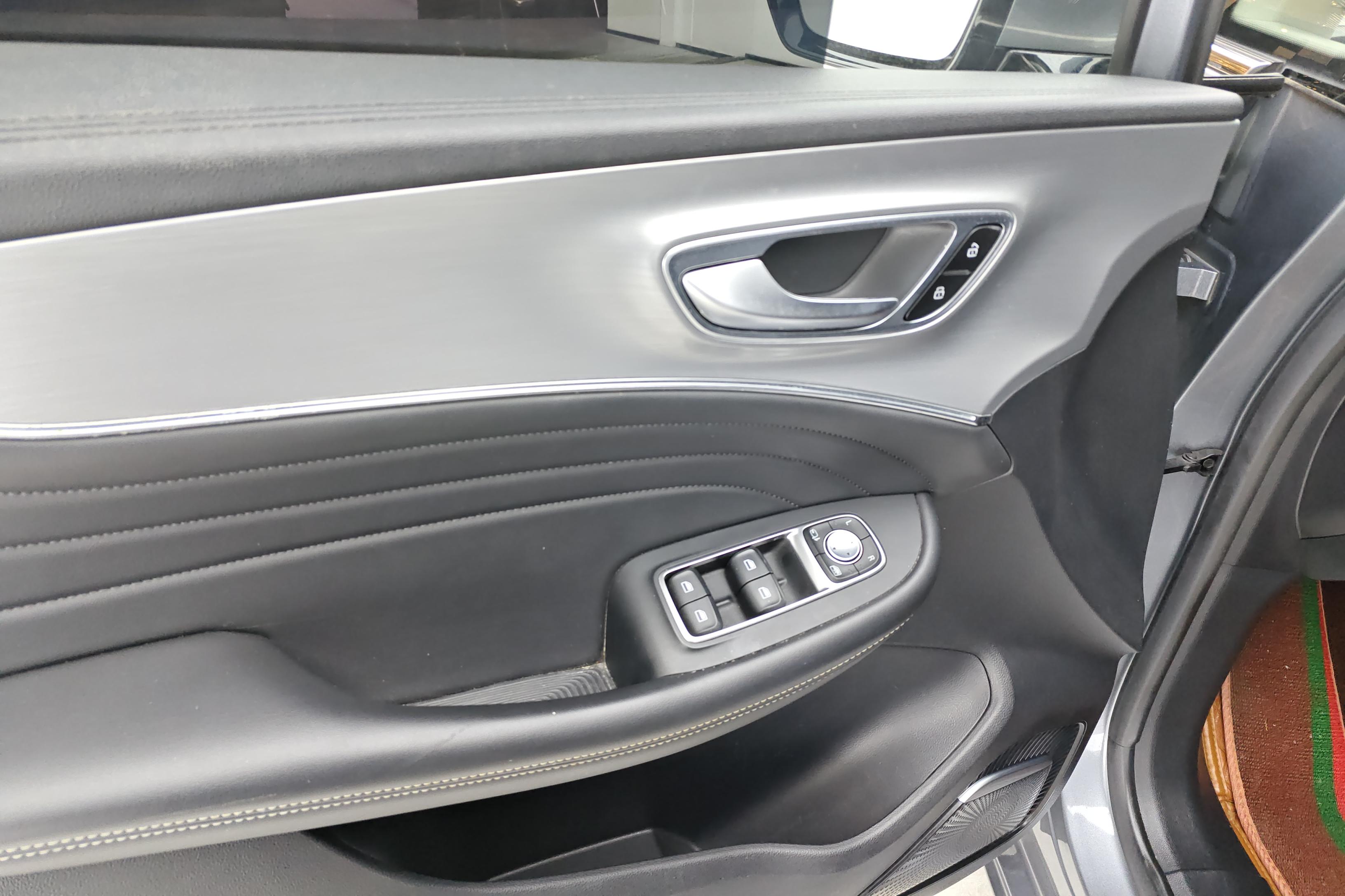 荣威 荣威iMAX8 2021 汽车图片 #22