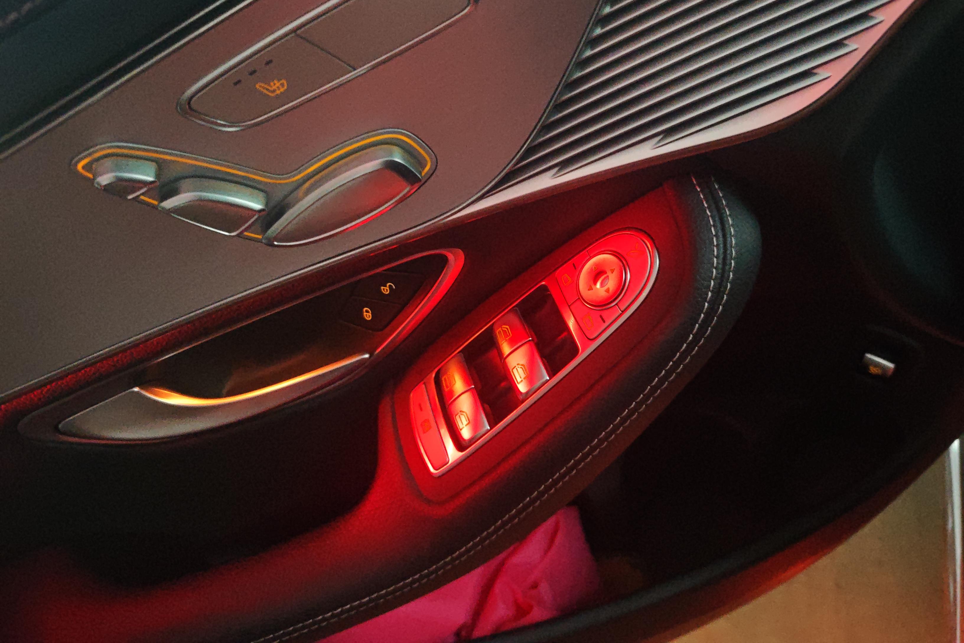 Mercedes-Benz EQC Class 2020 #22 Mercedes-Benz EQC Class 2020 car image #22