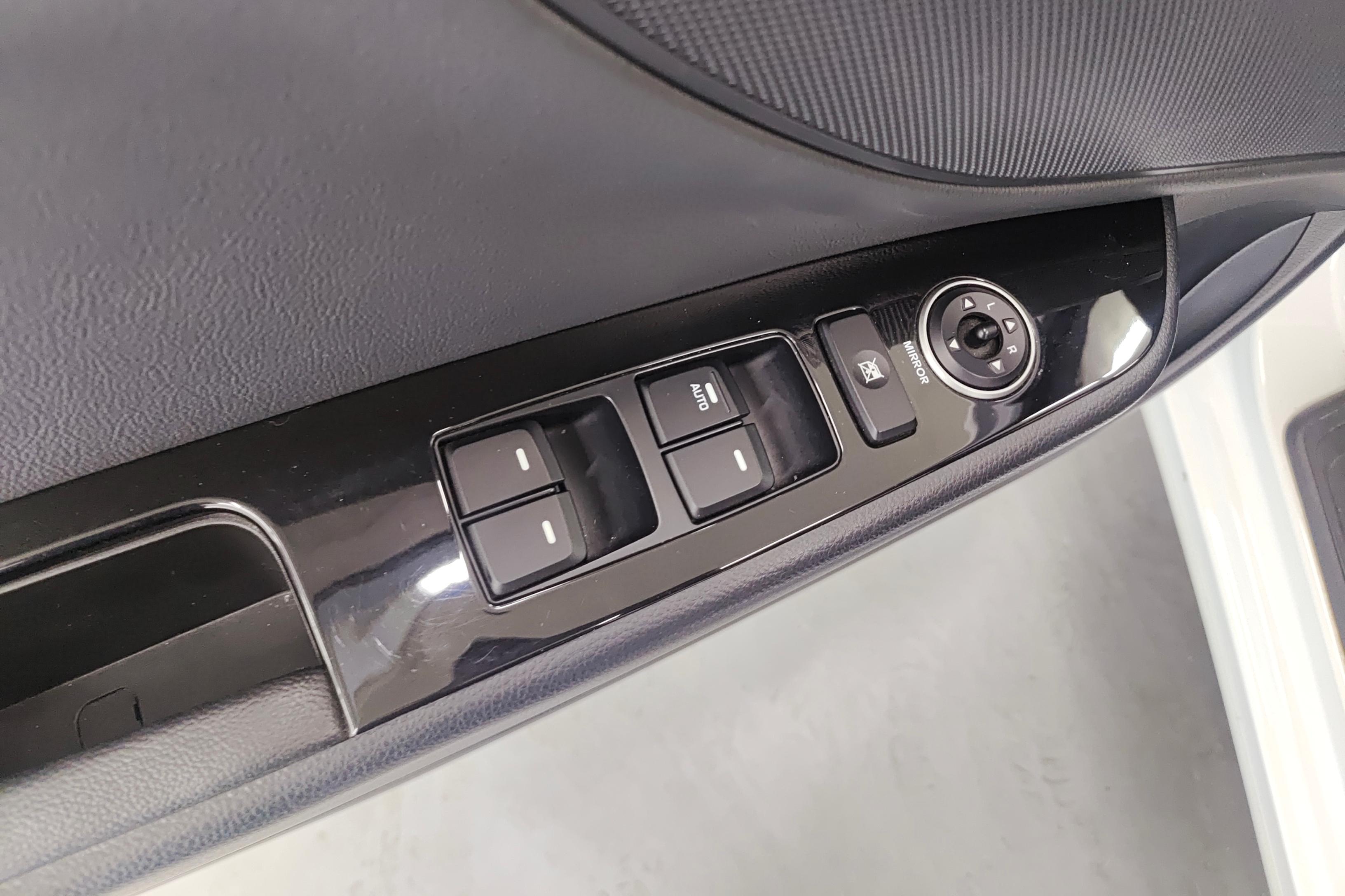 Hyundai Mistra 2020 #22 Hyundai Mistra 2020 car image #22