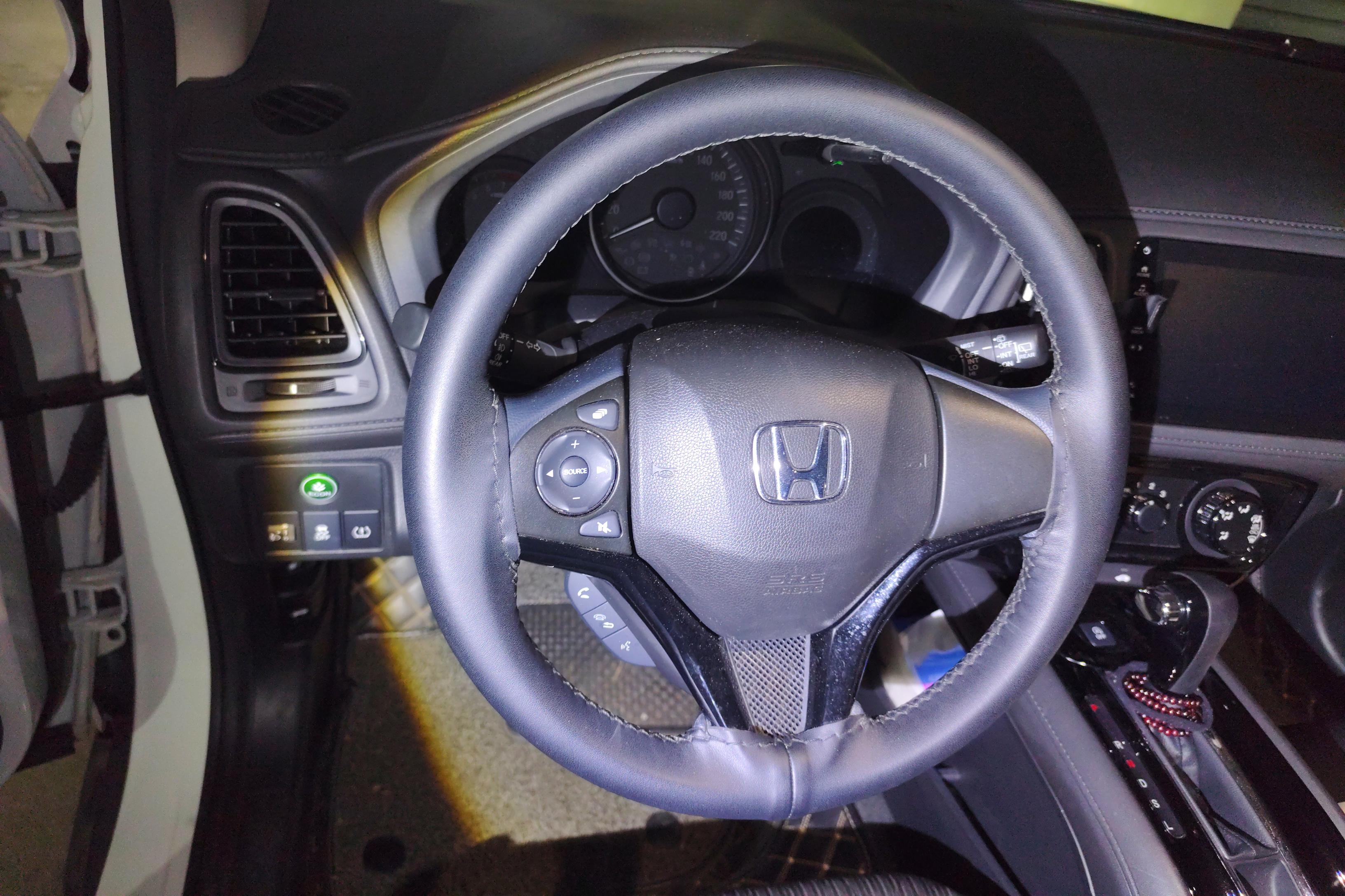 Honda VEZEL 2021 car image #22