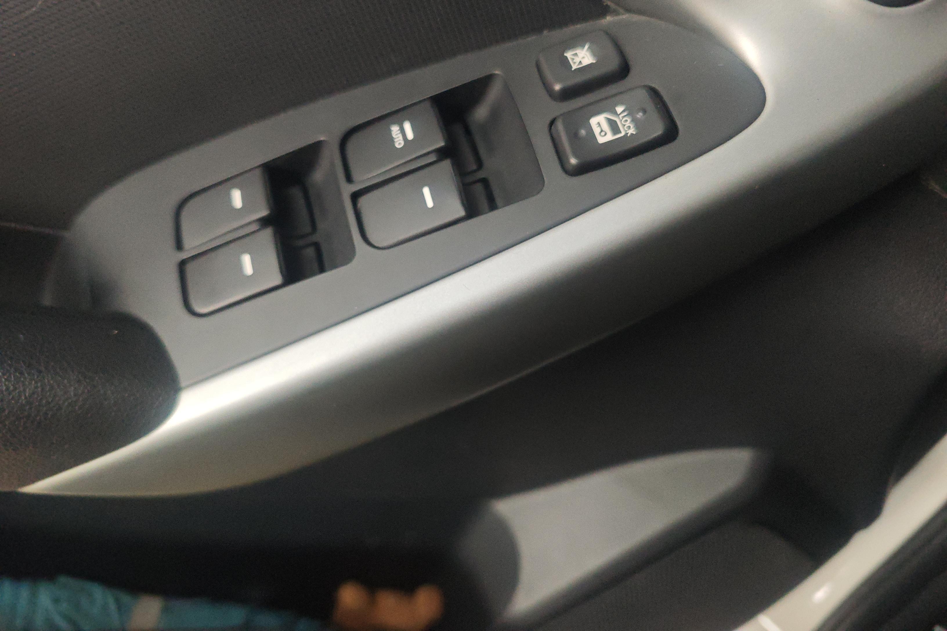 Kia Forte 2015 imagen de coche #22