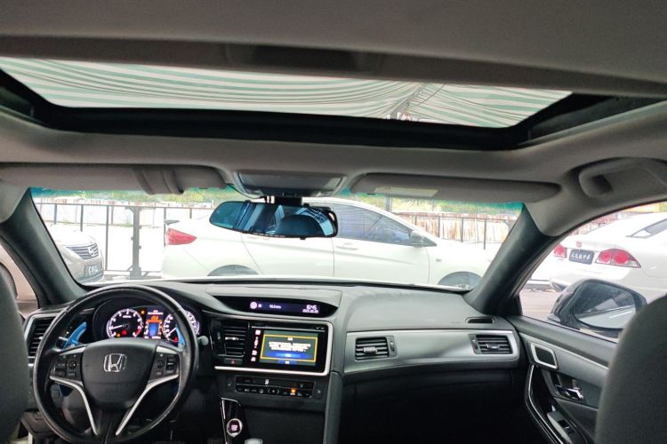 Honda Spirior 2017 #22 Honda Spirior 2017 car image #22