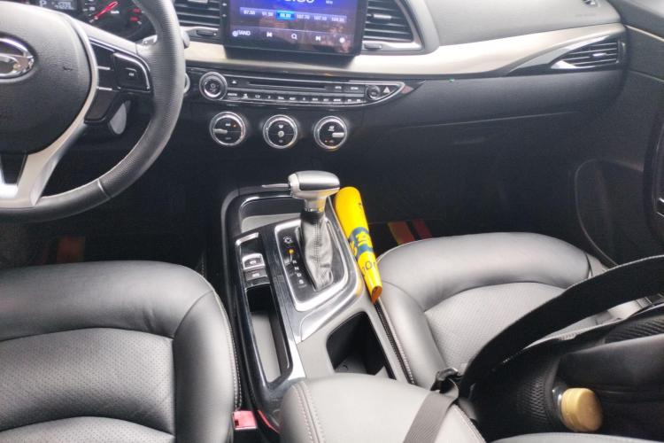 GAC Trumpchi GA6 2020 #22 GAC Trumpchi GA6 2020 car image #22