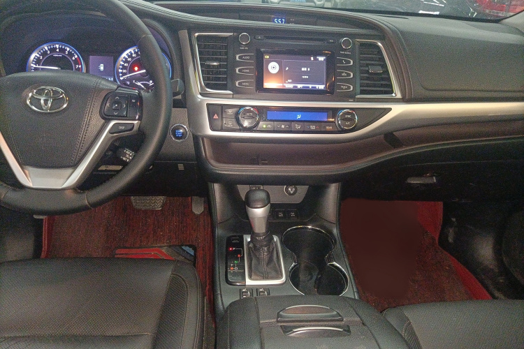 Toyota Highlander (Imported) 2018 #22 Toyota Highlander (Imported) 2018 immagine di auto #22