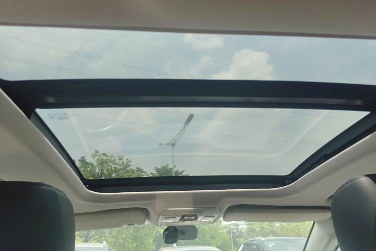 GEELY Ulion 2016 imagem de carro #22