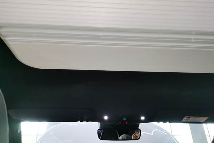 NIO EC7 2023 car image #22