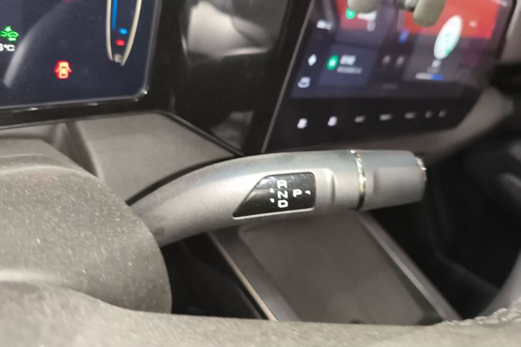 Haval Fierce Dragon 2024 #22 Haval Fierce Dragon 2024 car image #22