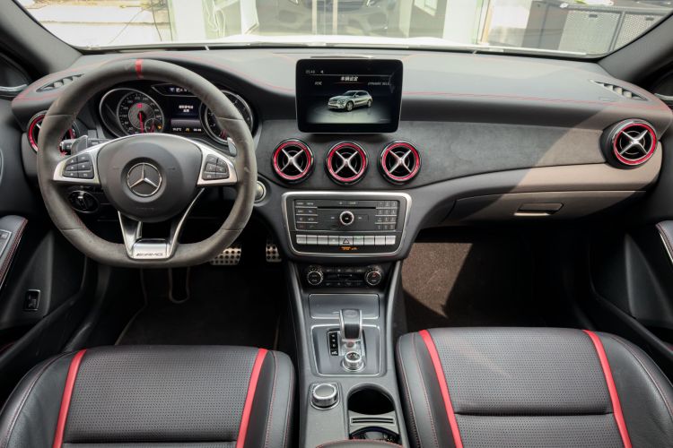 Mercedes-Benz GLA AMG 2017 #22 Mercedes-Benz GLA AMG 2017 car image #22