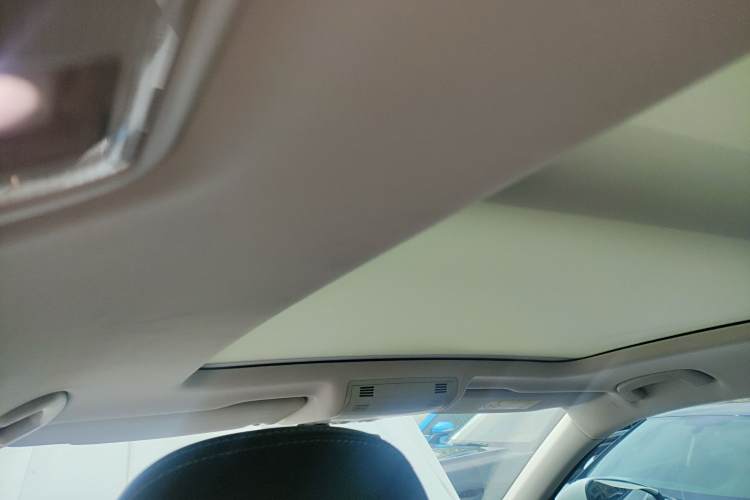 Volkswagen Tayron GTE 2021 car image #22