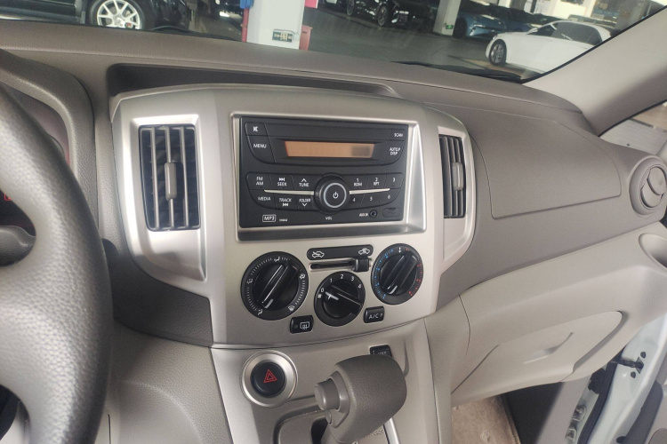 日产 日产NV200 2017 汽车图片 #22