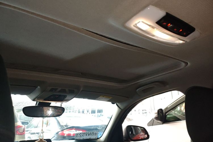 BMW 1 Series (Imported) 2017 #22 BMW 1 Series (Imported) 2017 car image #22