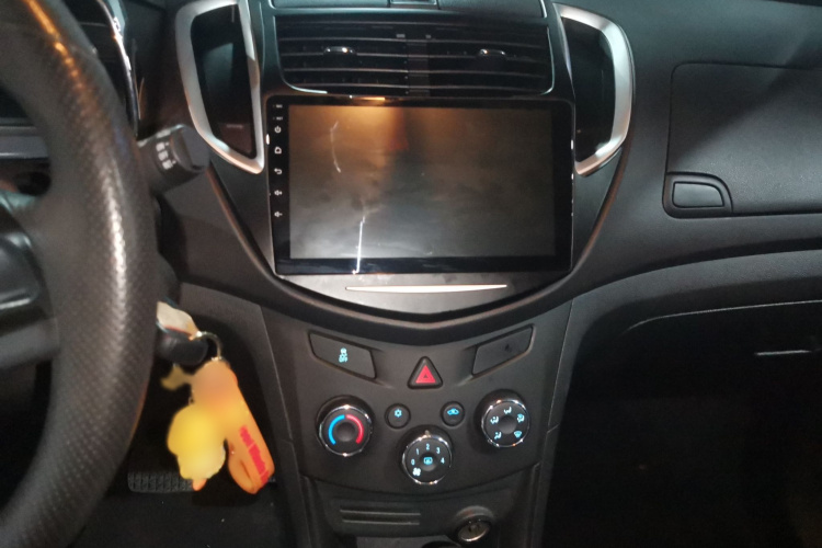 Chevrolet Tracker 2016 car image #22