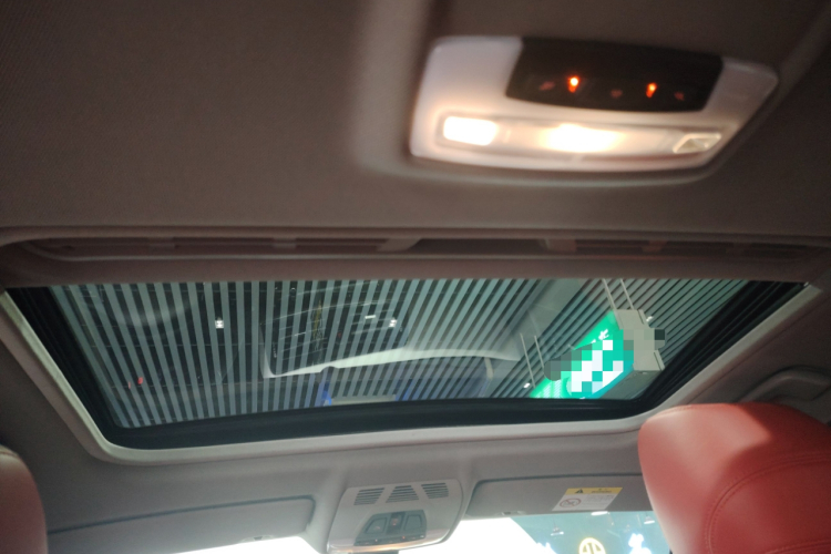 BMW 1 Series (Imported) 2019 #22 BMW 1 Series (Imported) 2019 car image #22