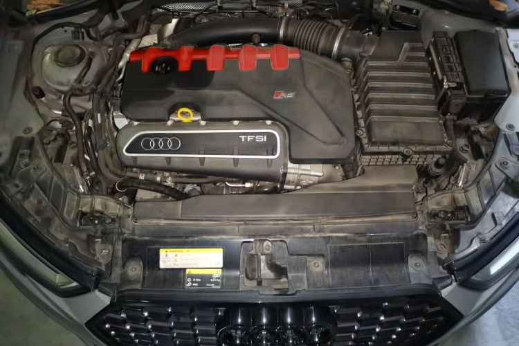 Audi RS 3 2019 car image #22