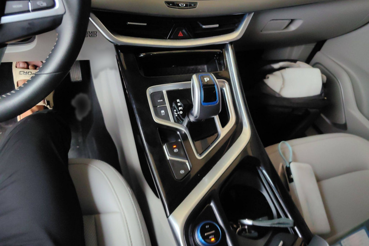 GEELY JiaJi New Energy 2021 car image #22