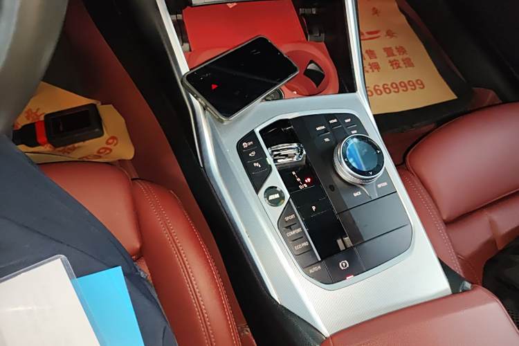 BMW i4 M50 2024 #22 BMW i4 M50 2024 car image #22