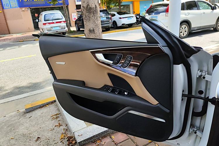 Audi A7 2015 immagine di auto #22