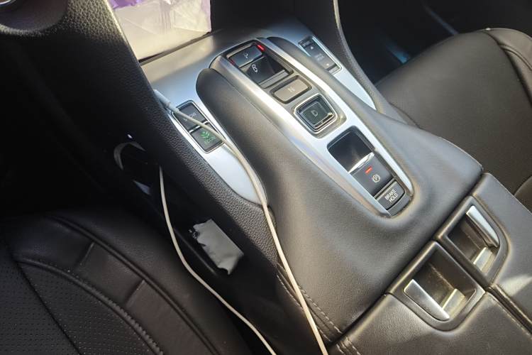 Honda Avancier 2016 #22 Honda Avancier 2016 صورة سيارة #22