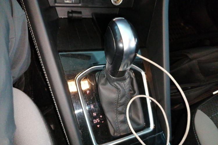 VS5 2022 car image #22