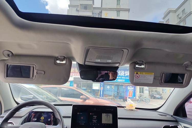 BYD Qin Pro 2019 #22 BYD Qin Pro 2019 car image #22