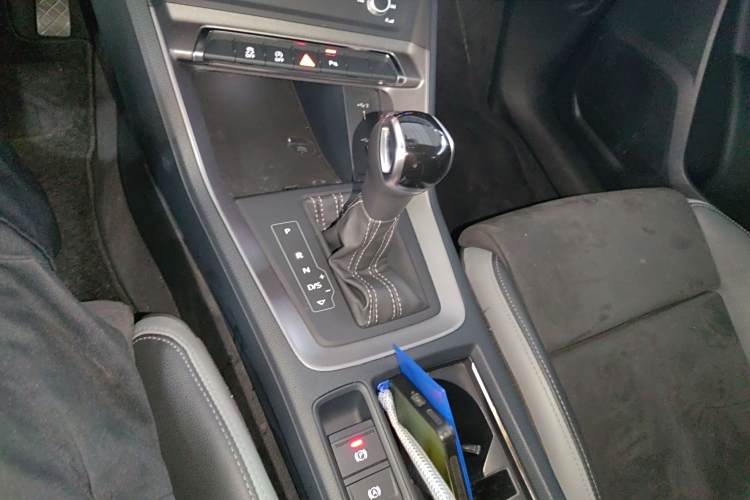 Audi Q3 (Imported) 2022 immagine di auto #22