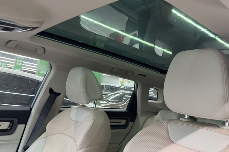 GEELY ICON 2023 car image #22