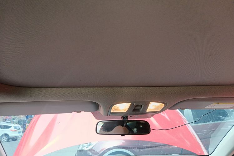 Hyundai Lafesta 2018 #22 Hyundai Lafesta 2018 car image #22