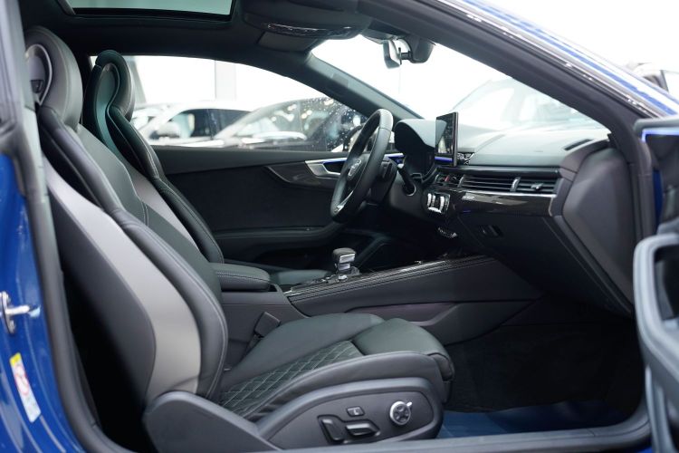 Audi S5 2023 car image #22