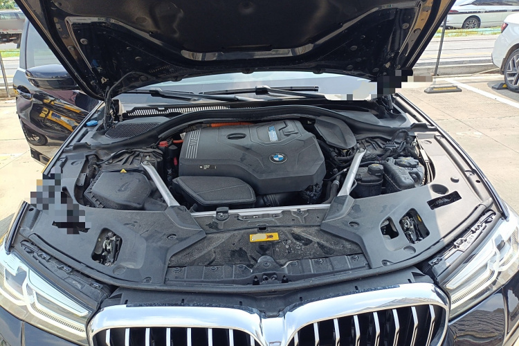 BMW M5 New Energy 2021 car image #22