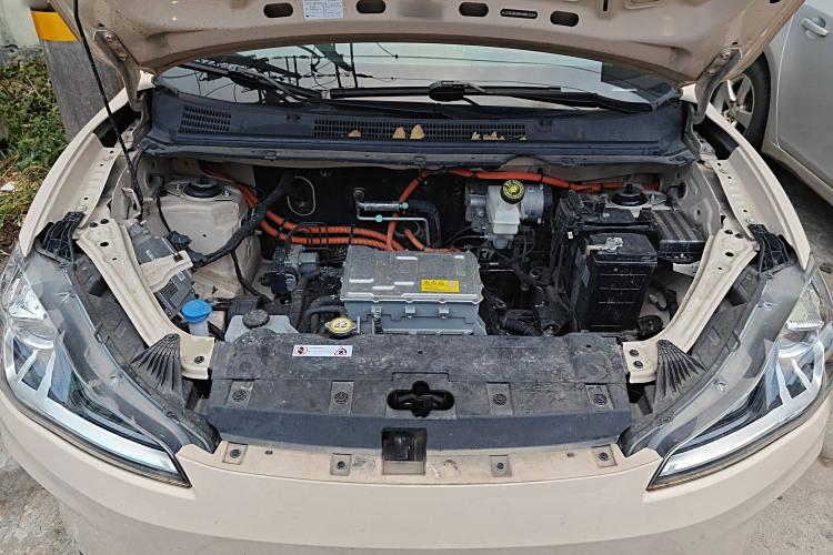 哪吒汽车 哪吒AYA 2023 汽车图片 #22