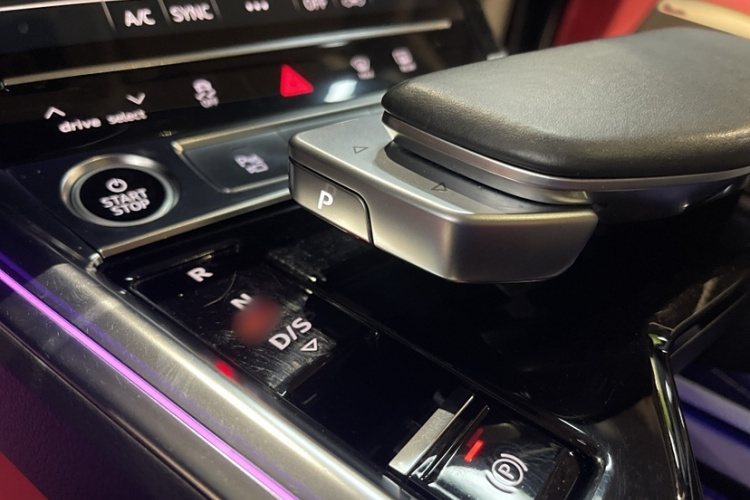 Audi e-tron 2023 #22 Audi e-tron 2023 car image #22