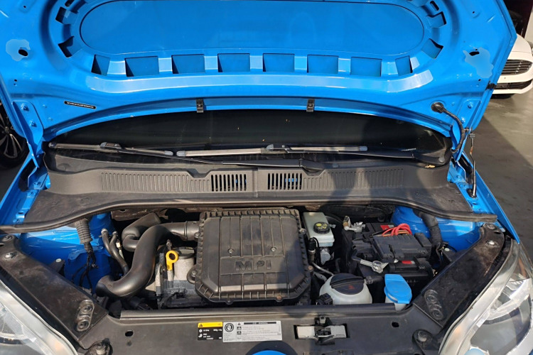 Volkswagen up! 2016 imagem de carro #22