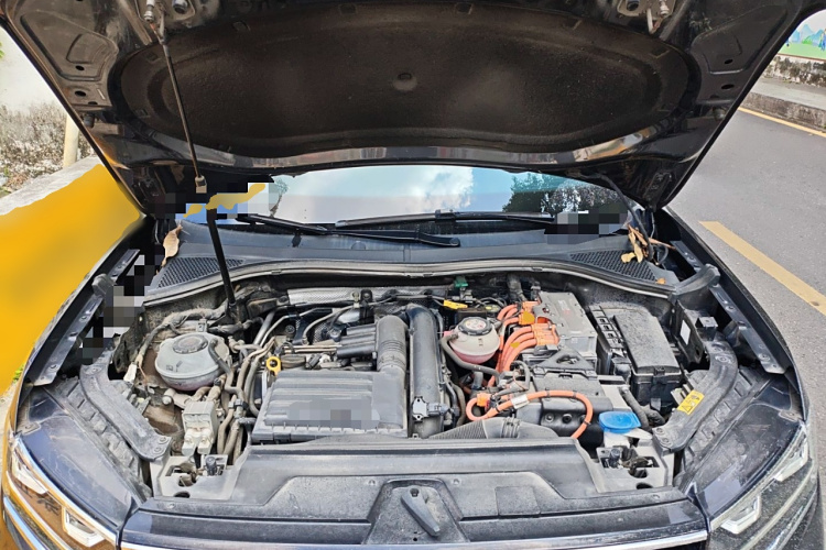 Volkswagen Tayron GTE 2021 #22 Volkswagen Tayron GTE 2021 car image #22