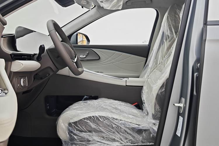 Exceed Yaoguang C-DM 2025 car image #22