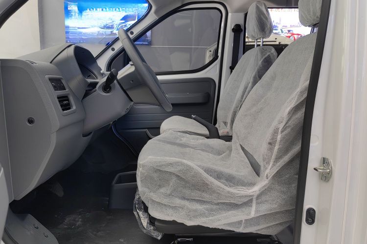 五菱汽车 五菱扬光电卡 2025 汽车图片 #22