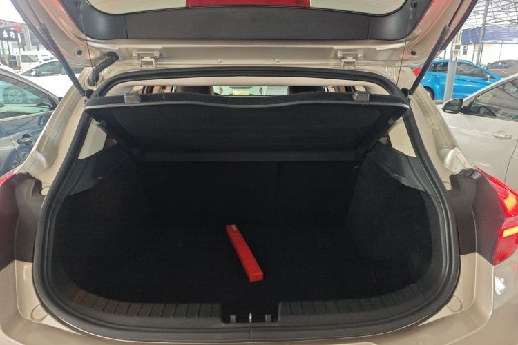 GEELY Emgrand GSe 2017 #22 GEELY Emgrand GSe 2017 car image #22