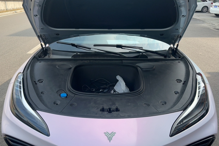 哪吒汽车 哪吒GT 2024 汽车图片 #22