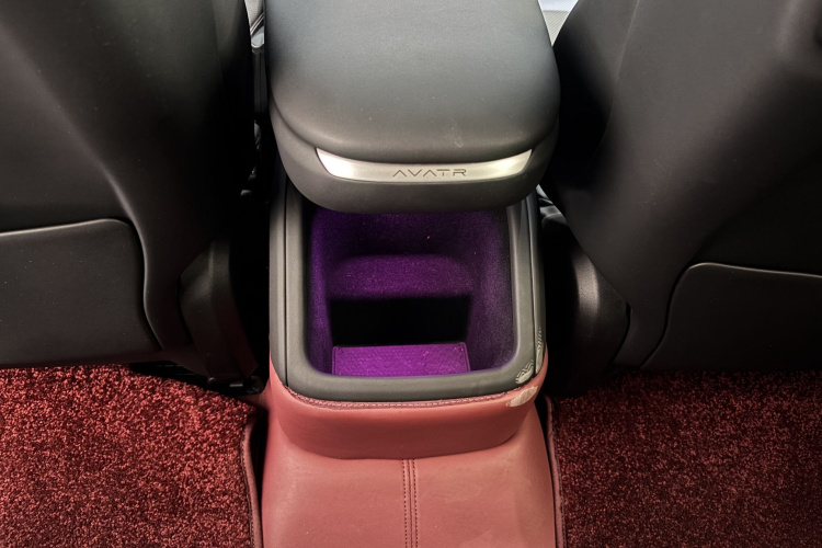 Avatr 12 2024 car image #22