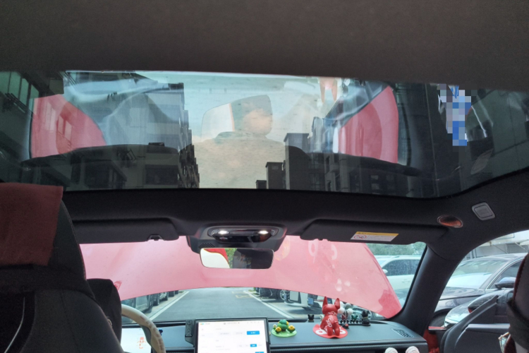 哪吒汽车 哪吒GT 2023 汽车图片 #22