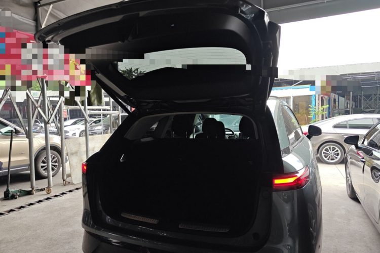 Xpeng G9 2023 imagem de carro #22